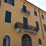 Queen Verona Luxury Apartment sanificato Ozono