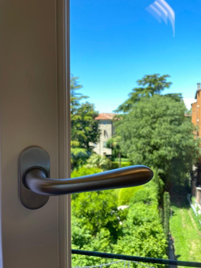 Queen Luxury Sanificato Ozono Appartamento Verona