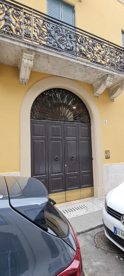 Queen Luxury Sanificato Ozono Appartamento
