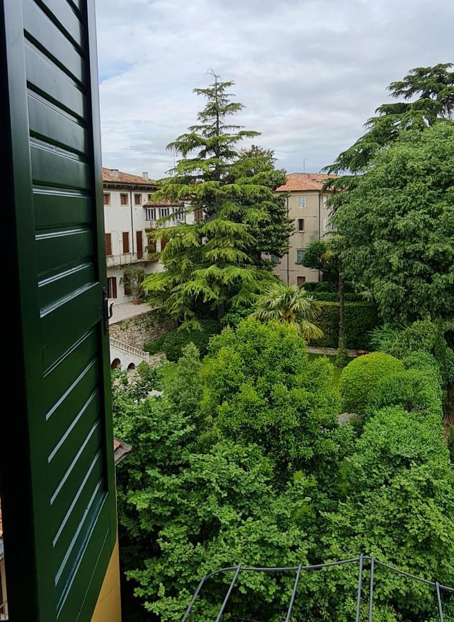 Queen Luxury Sanificato Ozono Appartamento Verona